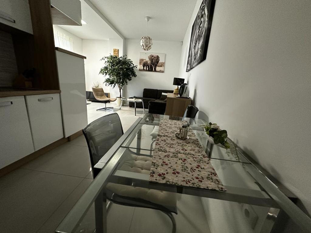 Apartman Lodenica Piest'any Exteriér fotografie
